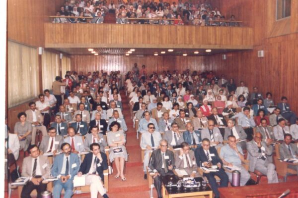 جانب من الحاضرين في المؤتمر بمركز بحوث البناء و الاسكان