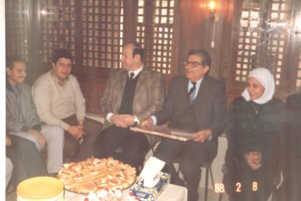 حفل تكريم احد العاملين بالمركز مع د.حازم ابراهيم و م.ايمن عاشور و م.محمد عبد العزيز