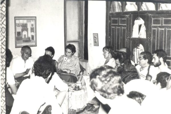 زيارة حسن فتحى